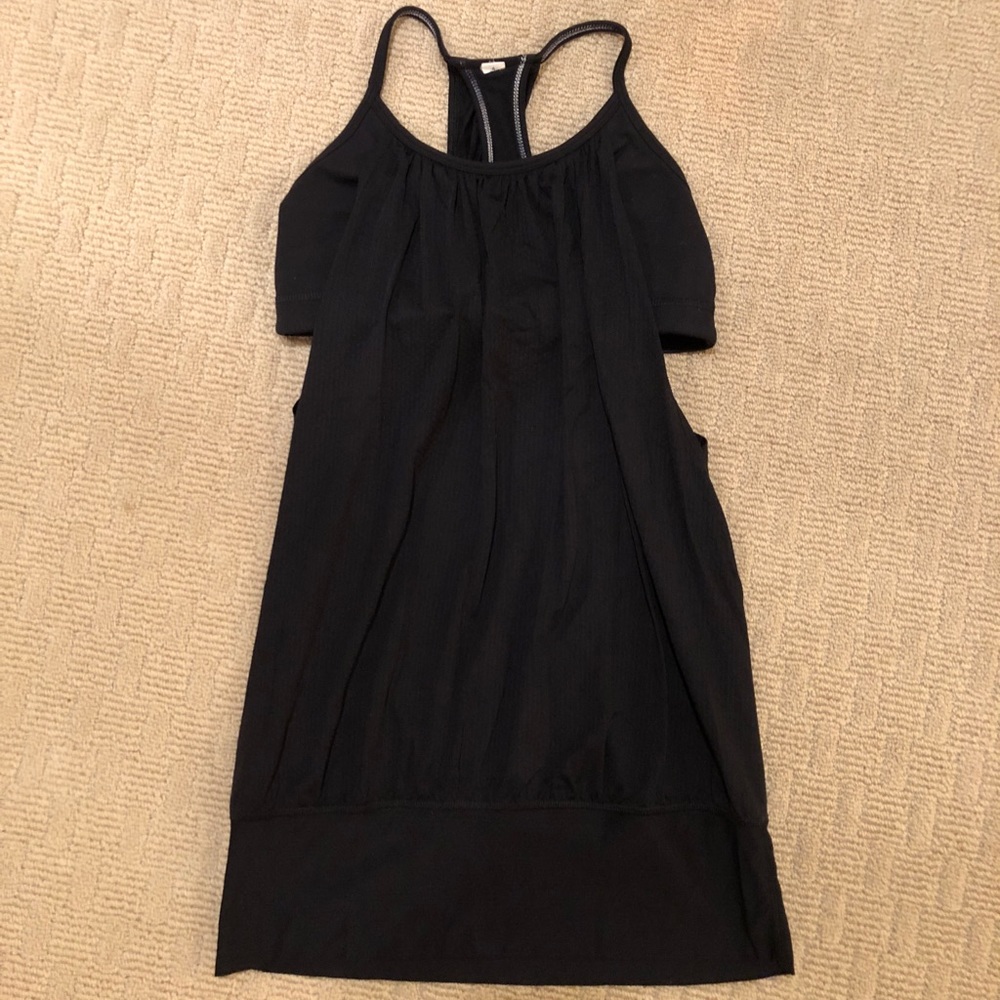 Lululemon black work out tank
